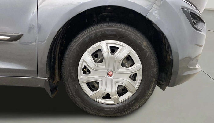2021 Tata ALTROZ XE PETROL, Petrol, Manual, 69,849 km, Right Front Wheel