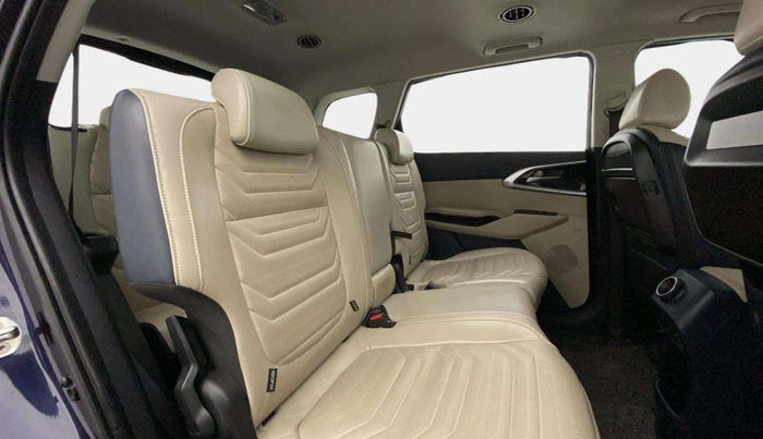 2022 KIA CARENS LUXURY PLUS 1.5 DIESEL AT 7 STR, Diesel, Automatic, 68,534 km, Right Side Rear Door Cabin