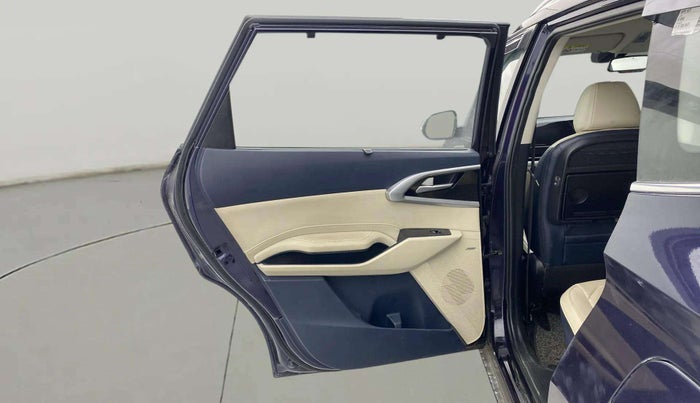 2022 KIA CARENS LUXURY PLUS 1.5 DIESEL AT 7 STR, Diesel, Automatic, 68,534 km, LHS Rear Door