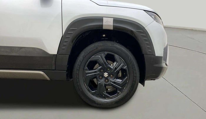 2022 Maruti BREZZA ZXI SMART HYBRID , Petrol, Manual, 47,877 km, Right Front Wheel