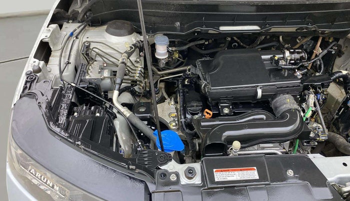 2022 Maruti BREZZA ZXI SMART HYBRID , Petrol, Manual, 47,877 km, Engine View - Right