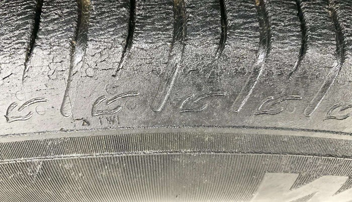 2022 Maruti BREZZA ZXI SMART HYBRID , Petrol, Manual, 47,877 km, Left Front Tyre Tread