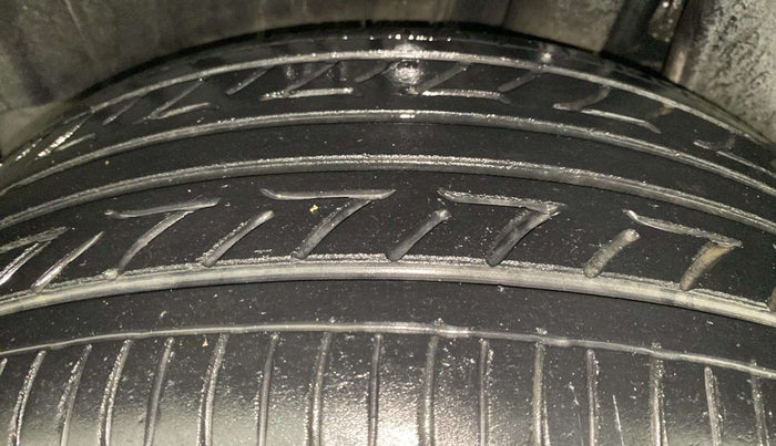 2022 Maruti Baleno ALPHA PETROL 1.2, Petrol, Manual, 17,405 km, Left Rear Tyre Tread