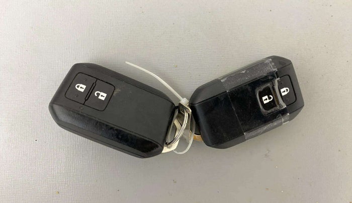 2022 Maruti Baleno ALPHA PETROL 1.2, Petrol, Manual, 17,405 km, Key Close Up