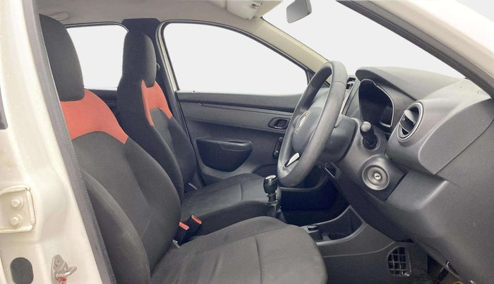 2015 Renault Kwid RXL, Petrol, Manual, 35,494 km, Right Side Front Door Cabin