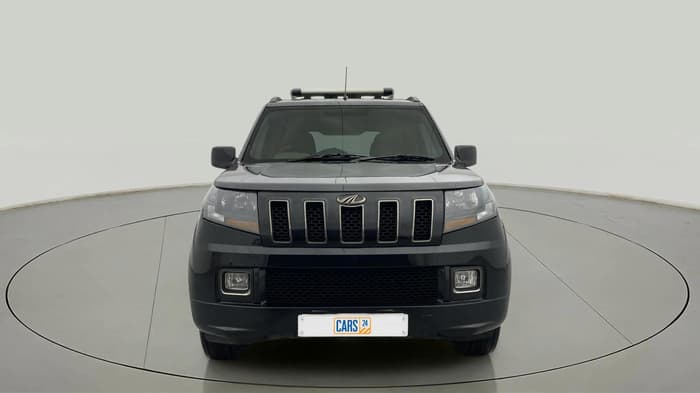 2018 Mahindra TUV300 T10, Diesel, Manual, 66,083 km, Front