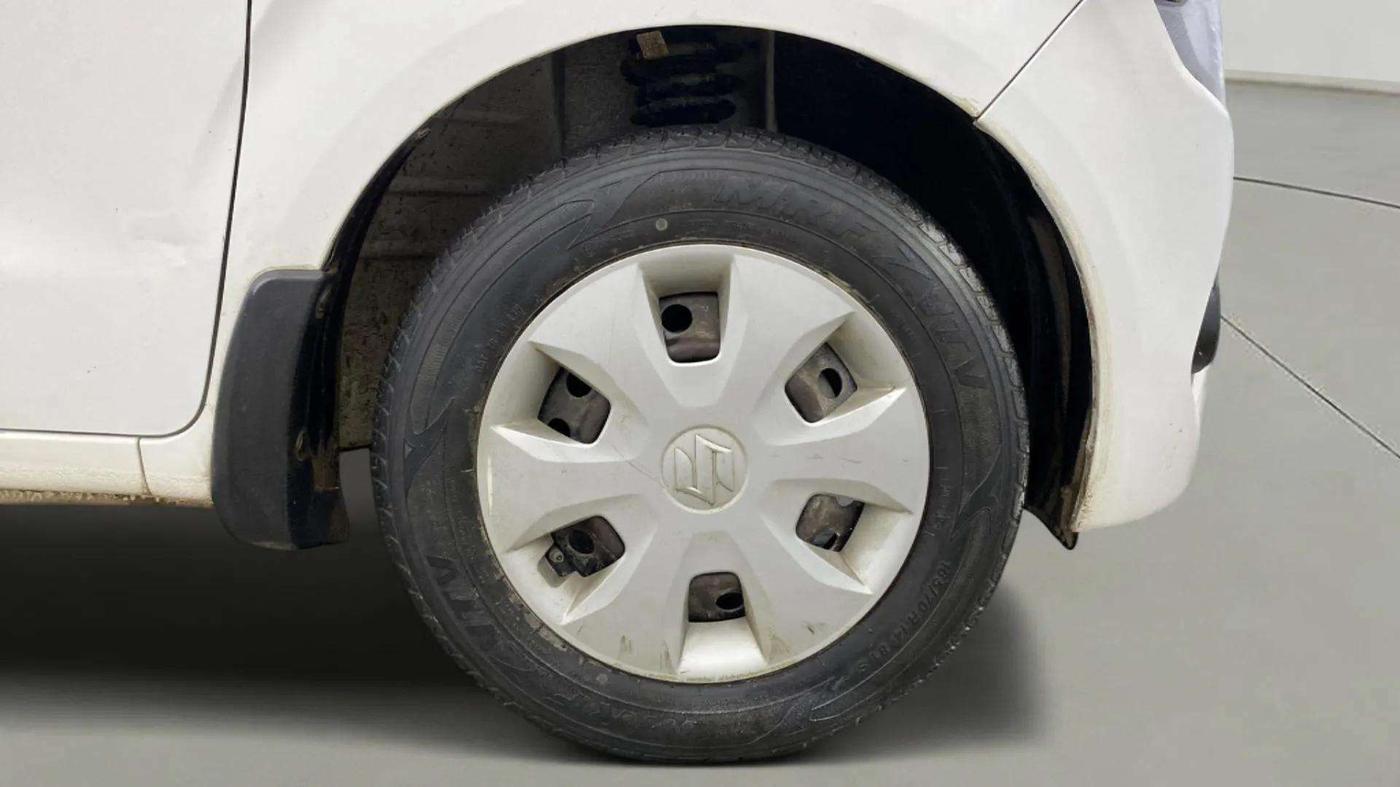 2019 Maruti New Wagon-R ZXI 1.2 AMT, Petrol, Automatic, 22,261 km, Right Front Wheel