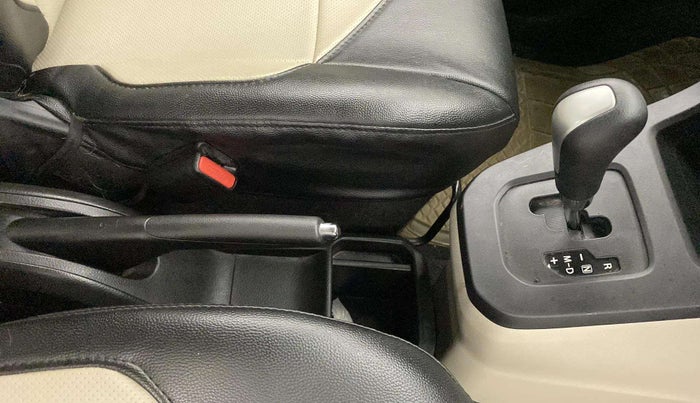 2019 Maruti New Wagon-R ZXI 1.2 AMT, Petrol, Automatic, 22,076 km, Gear Lever