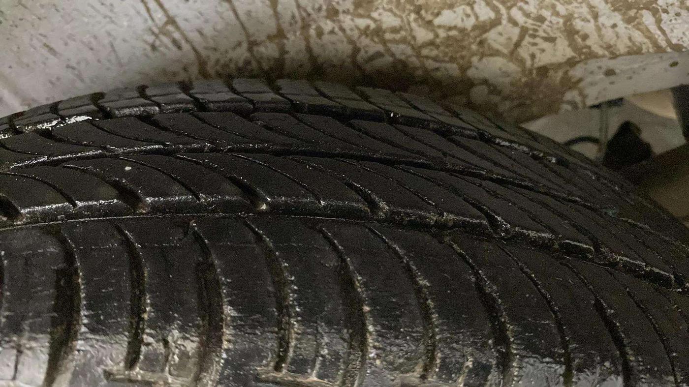 2019 Maruti New Wagon-R ZXI 1.2 AMT, Petrol, Automatic, 22,261 km, Right Rear Tyre Tread