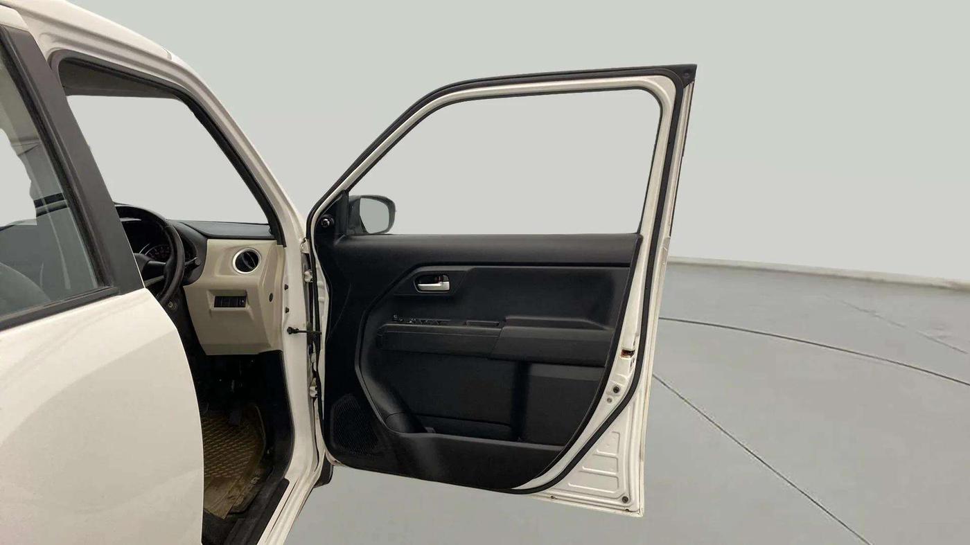 2019 Maruti New Wagon-R ZXI 1.2 AMT, Petrol, Automatic, 22,261 km, RHS Front Door
