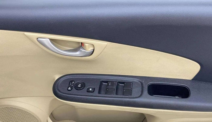 2015 Honda Amaze 1.2L I-VTEC VX, Petrol, Manual, 18,679 km, Driver Side Door Panels Control