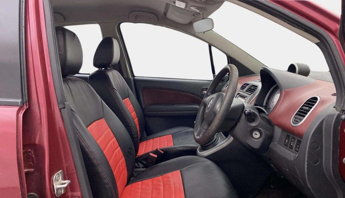 2014 Maruti Ritz VXI, Petrol, Manual, 44,113 km, Right Side Front Door Cabin