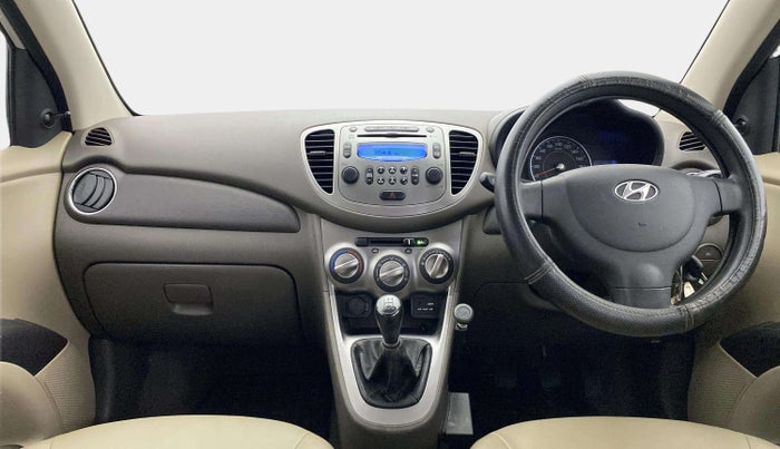 2015 Hyundai i10 SPORTZ 1.1, Petrol, Manual, 39,595 km, Dashboard