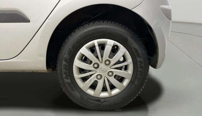 2015 Hyundai i10 SPORTZ 1.1, Petrol, Manual, 39,595 km, Left Rear Wheel