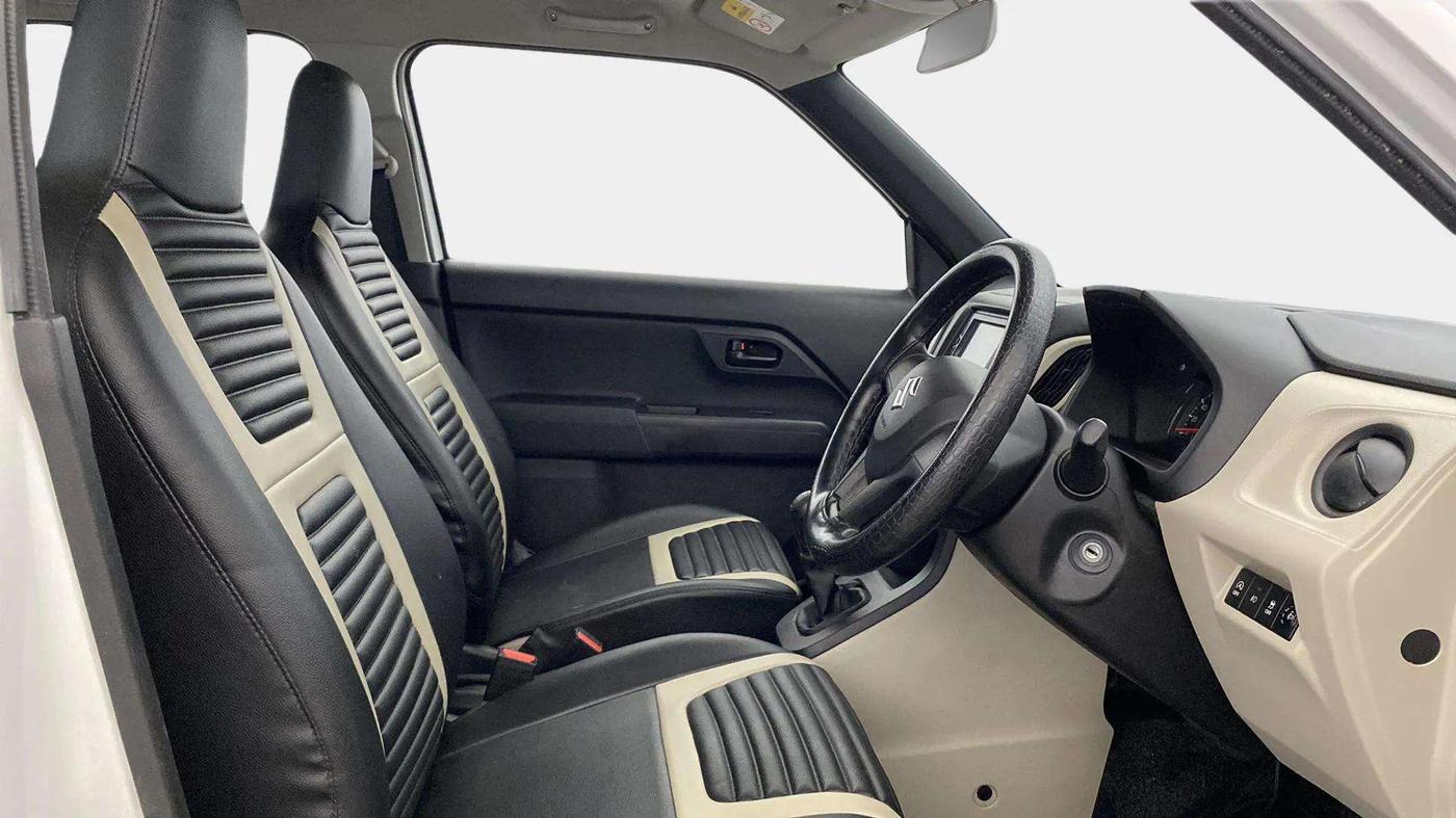 2023 Maruti New Wagon-R LXI 1.0, Petrol, Manual, 12,743 km, Right Side Front Door Cabin