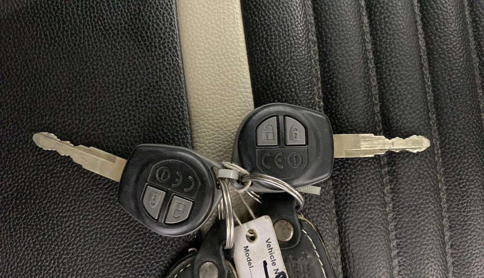 2019 Maruti New Wagon-R VXI (O) 1.2 AMT, Petrol, Automatic, 41,027 km, Key Close Up