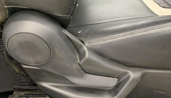 2019 Maruti New Wagon-R VXI (O) 1.2 AMT, Petrol, Automatic, 41,027 km, Driver Side Adjustment Panel