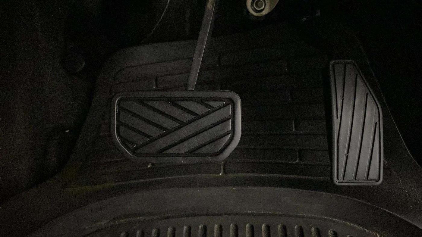 2019 Maruti New Wagon-R VXI (O) 1.2 AMT, Petrol, Automatic, 41,027 km, Pedals