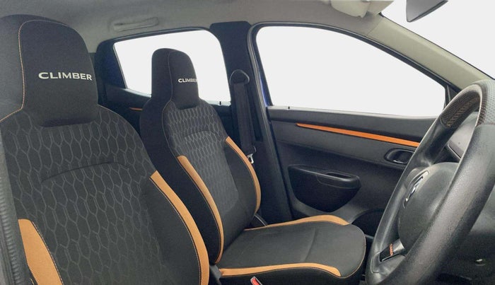 2018 Renault Kwid CLIMBER 1.0 AMT, Petrol, Automatic, 33,003 km, Right Side Front Door Cabin
