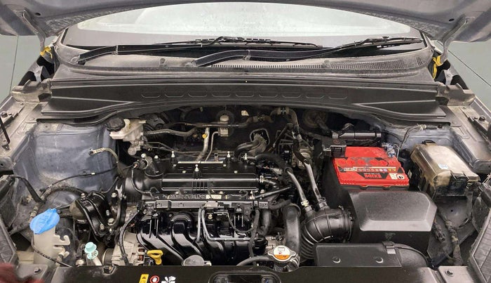 2017 Hyundai Creta SX PLUS 1.6 PETROL, Petrol, Manual, 38,972 km, Engine View
