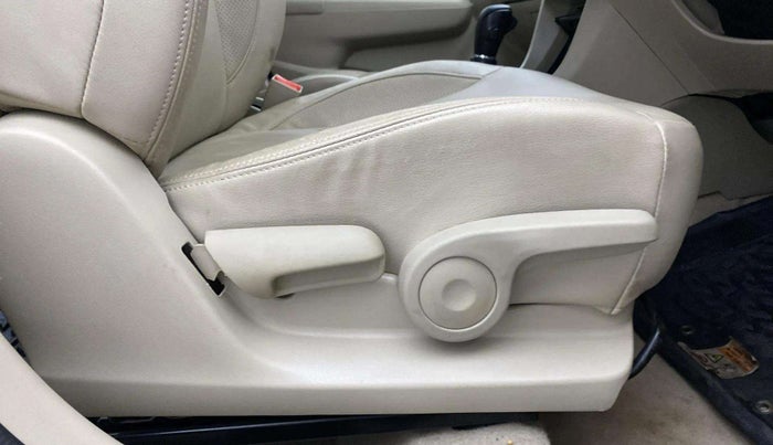 2022 Maruti Ciaz ALPHA  AT 1.5 SHVS PETROL, Petrol, Automatic, 8,222 km, Driver Side Adjustment Panel