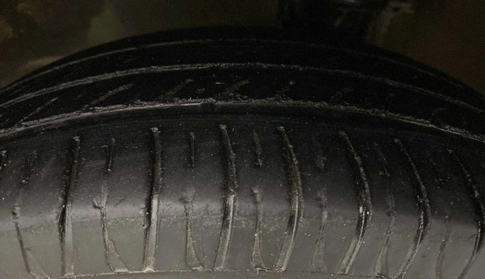2019 Maruti Alto K10 VXI (O) AMT, Petrol, Automatic, 60,232 km, Left Front Tyre Tread