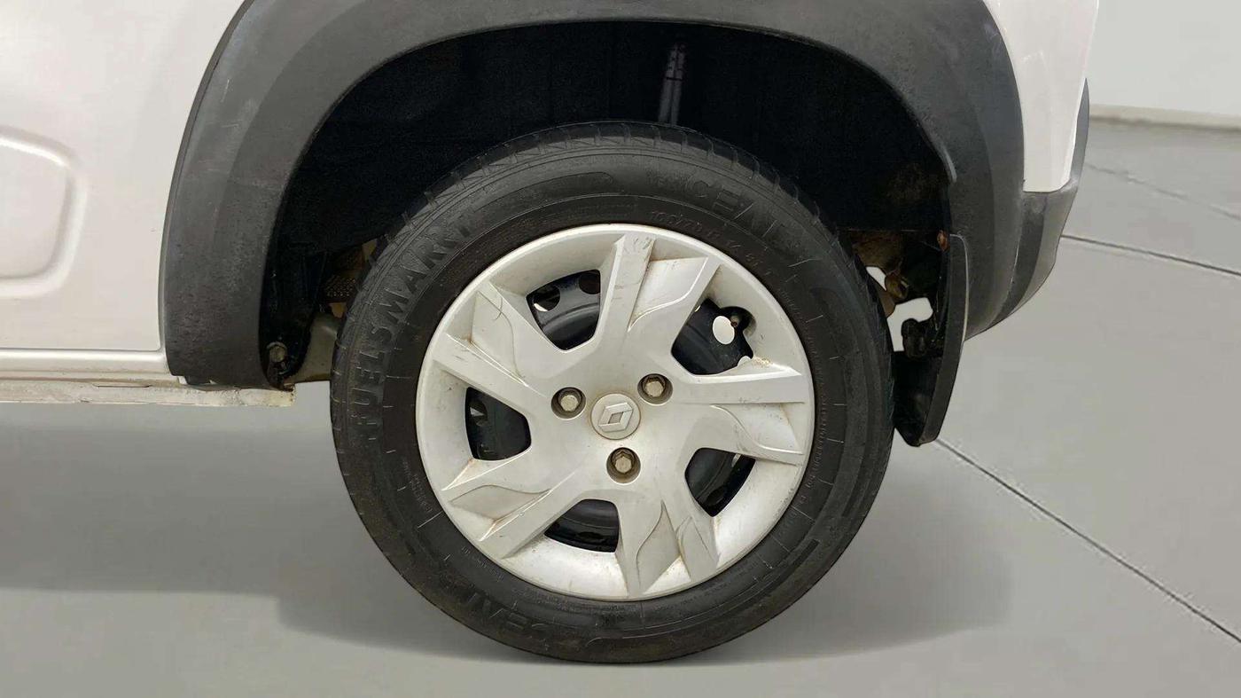 2022 Renault Kwid RXL 1.0 (O), Petrol, Manual, 63,035 km, Left Rear Wheel