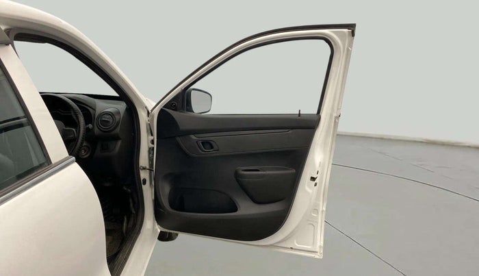 2022 Renault Kwid RXL 1.0 (O), Petrol, Manual, 63,035 km, RHS Front Door