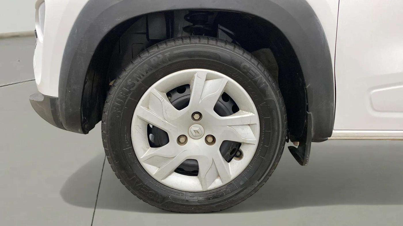 2022 Renault Kwid RXL 1.0 (O), Petrol, Manual, 63,035 km, Left Front Wheel