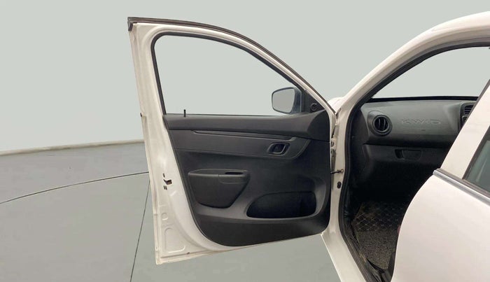 2022 Renault Kwid RXL 1.0 (O), Petrol, Manual, 63,035 km, LHS Front Door