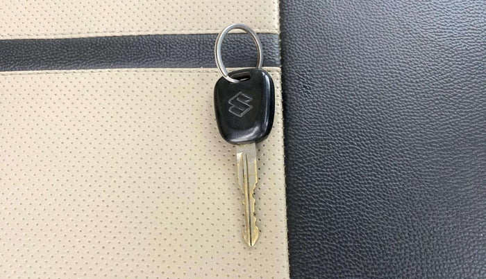2017 Maruti Celerio LXI, Petrol, Manual, 13,501 km, Key Close Up