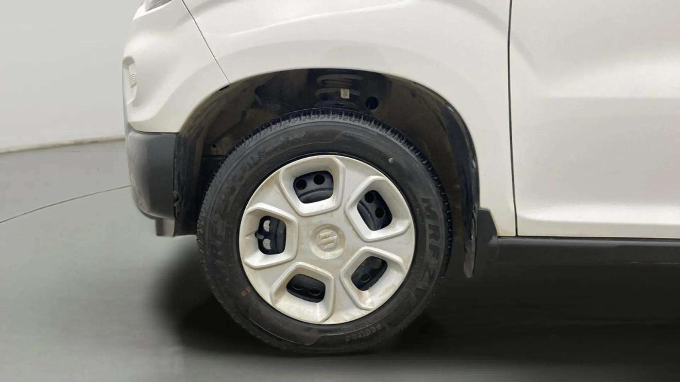 2021 Maruti S PRESSO VXI+, Petrol, Manual, 23,861 km, Left Front Wheel