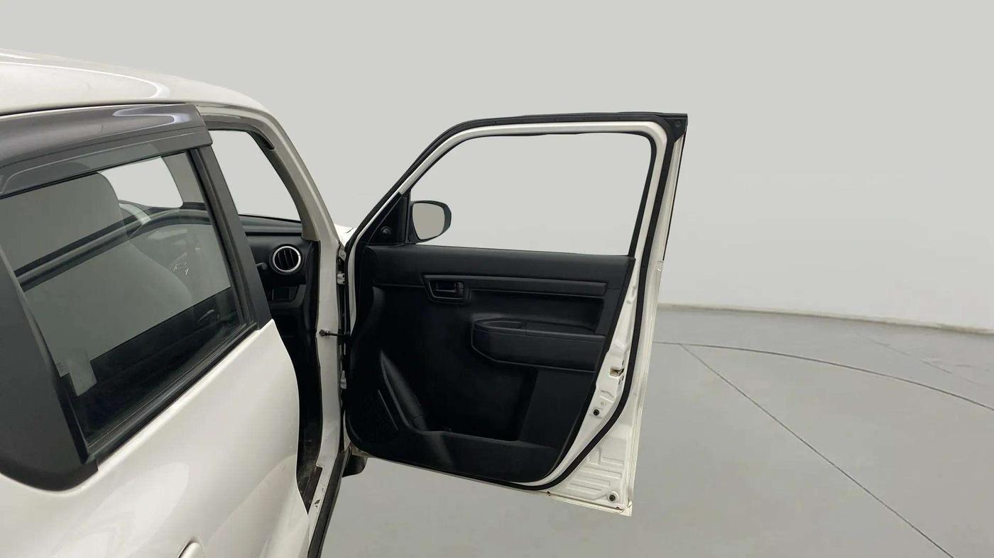 2021 Maruti S PRESSO VXI+, Petrol, Manual, 23,861 km, RHS Front Door