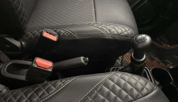 2021 Maruti S PRESSO VXI+, Petrol, Manual, 23,768 km, Gear Lever