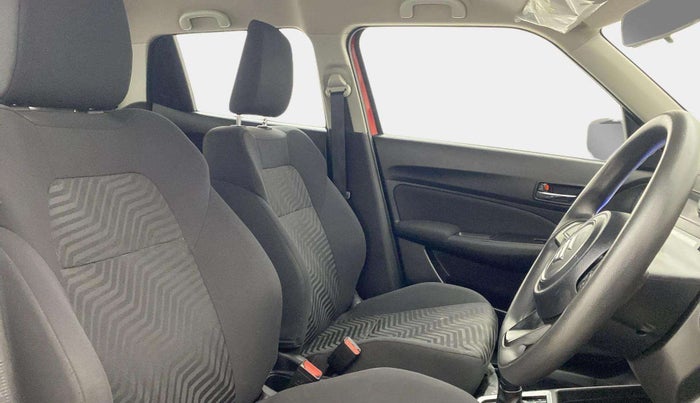 2022 Maruti Swift VXI AMT, Petrol, Automatic, 60,330 km, Right Side Front Door Cabin