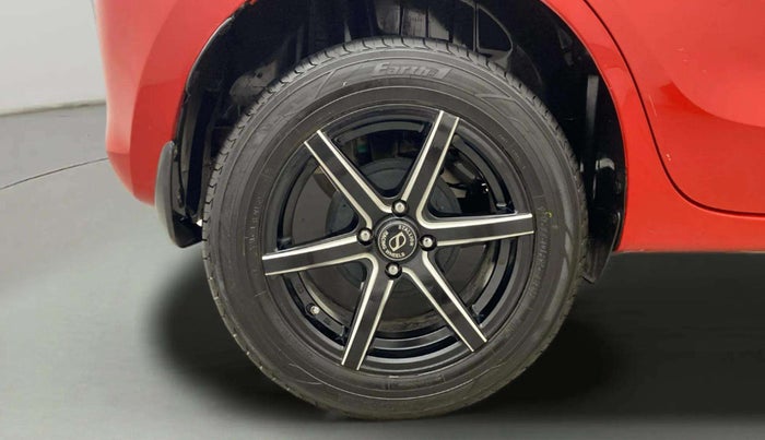 2022 Maruti Swift VXI AMT, Petrol, Automatic, 60,330 km, Right Rear Wheel