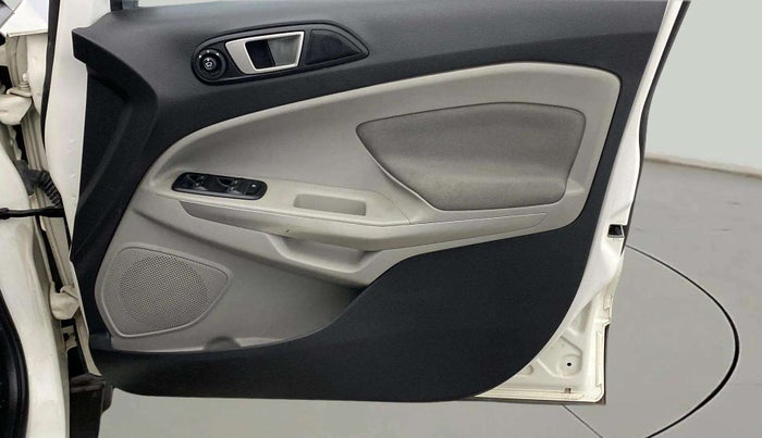 2015 Ford Ecosport TITANIUM 1.5L PETROL AT, Petrol, Automatic, 52,718 km, Driver Side Door Panels Control