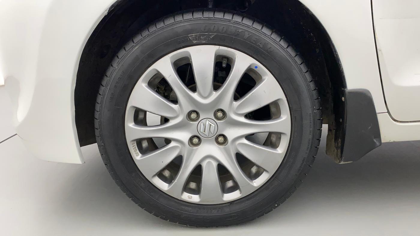2017 Maruti Baleno ZETA PETROL 1.2, Petrol, Manual, 60,499 km, Left Front Wheel