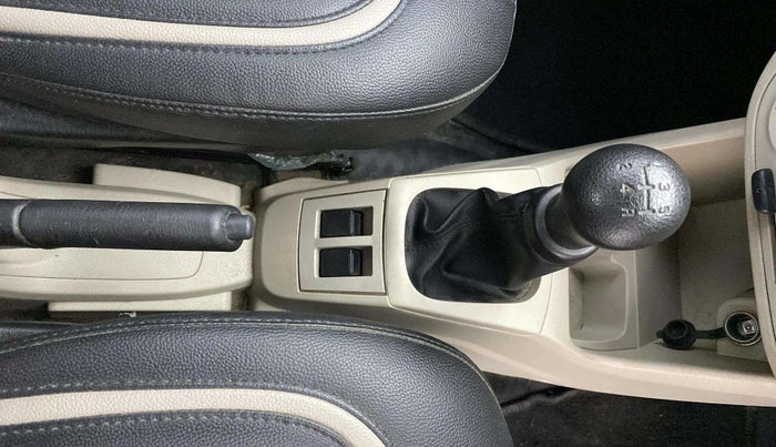 2019 Maruti Alto LXI, Petrol, Manual, 44,368 km, Gear Lever