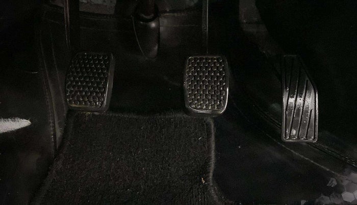 2019 Maruti Alto LXI, Petrol, Manual, 44,368 km, Pedals