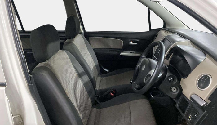 2015 Maruti Wagon R 1.0 LXI CNG, CNG, Manual, 68,827 km, Right Side Front Door Cabin
