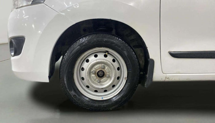 2015 Maruti Wagon R 1.0 LXI CNG, CNG, Manual, 68,827 km, Left Front Wheel