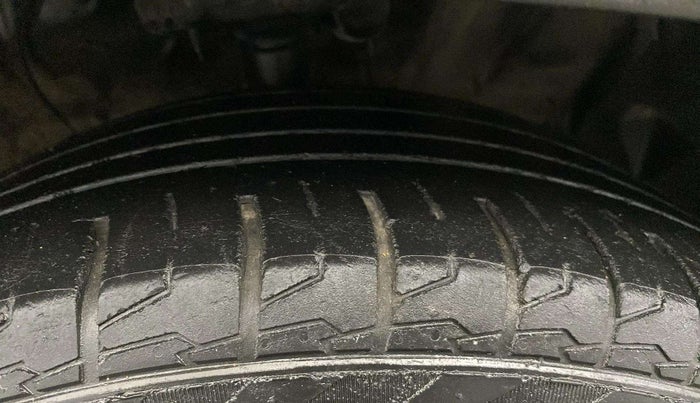 2022 Hyundai Creta SX (O) 1.5 DIESEL, Diesel, Manual, 70,653 km, Right Front Tyre Tread