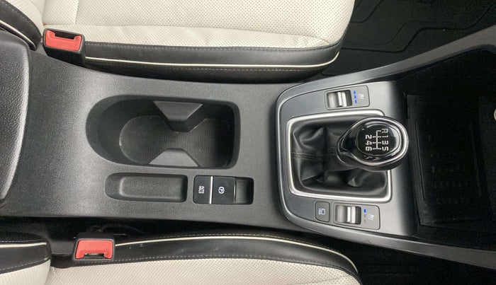 2022 Hyundai Creta SX (O) 1.5 DIESEL, Diesel, Manual, 70,653 km, Gear Lever
