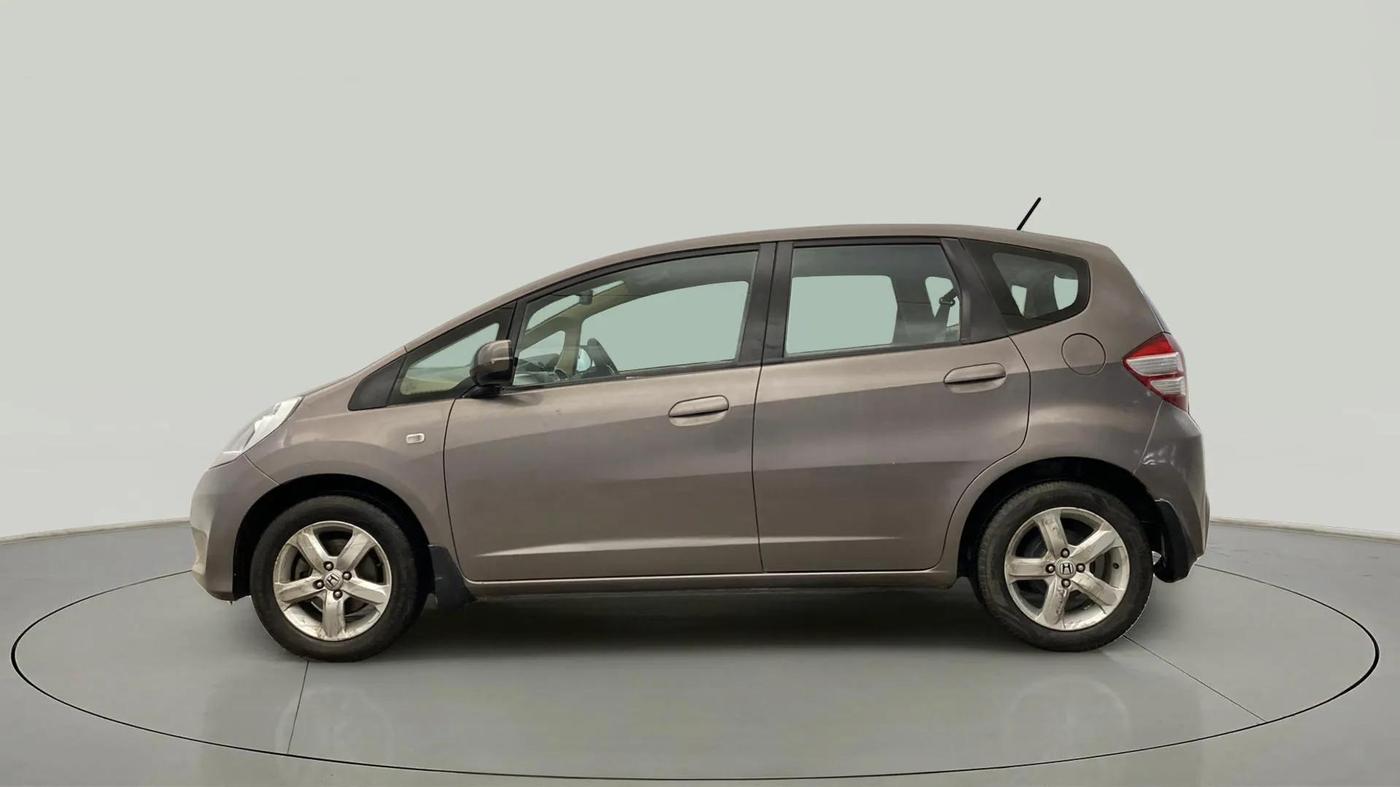 2012 Honda Jazz 1.2 L I-VTEC SELECT, Petrol, Manual, 1,08,222 km, Left Side