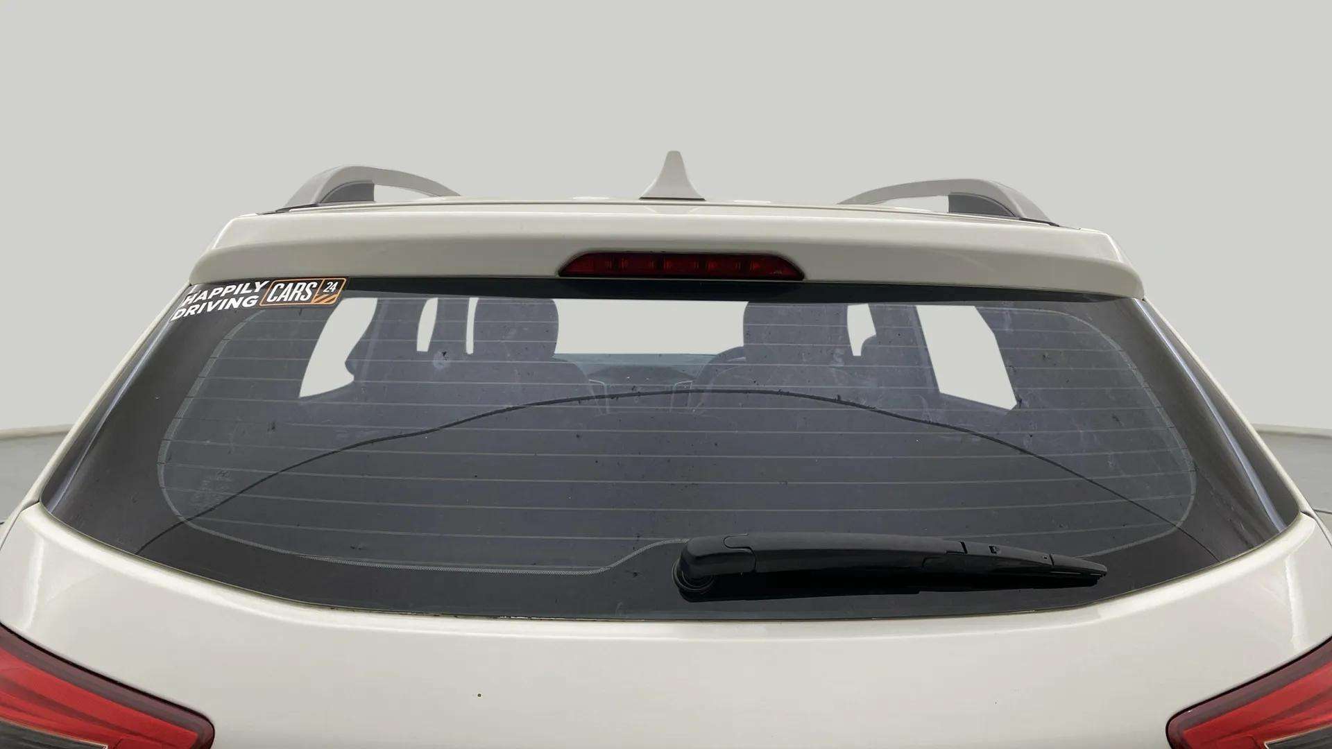 Rear-Windshield---Roof-25