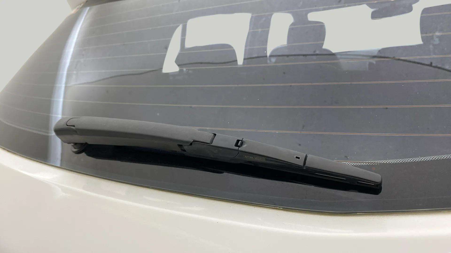Rear-windshield-wiper-blade-24