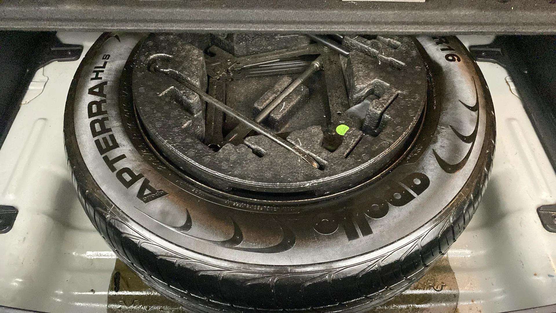 Spare-Tyre-22