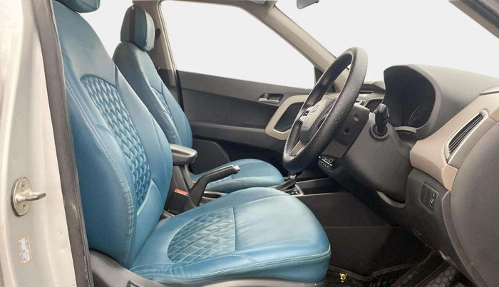 2017 Hyundai Creta SX PLUS AT 1.6 PETROL, Petrol, Automatic, 76,968 km, Right Side Front Door Cabin