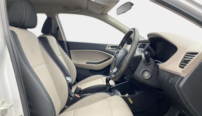2014 Hyundai Elite i20 MAGNA 1.2, Petrol, Manual, 41,351 km, Right Side Front Door Cabin